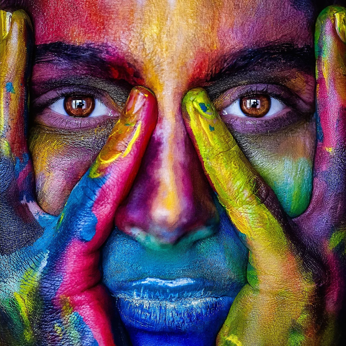 2. Couleurs et matériaux : tromper l’œil sans se ruiner