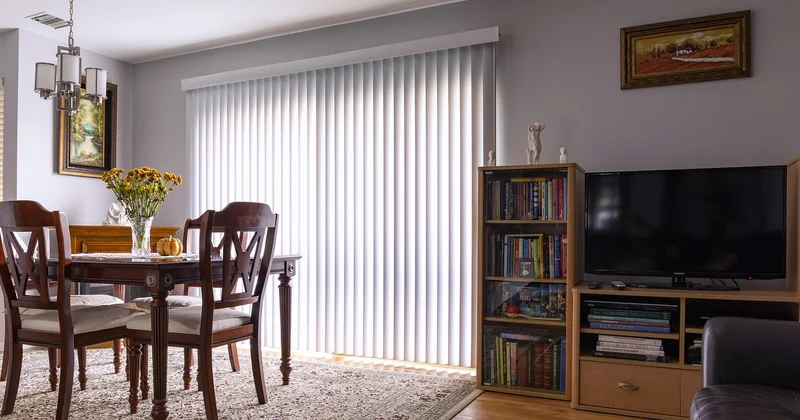 Fermer une cage d’escalier avec une porte coulissante : quand et pourquoi