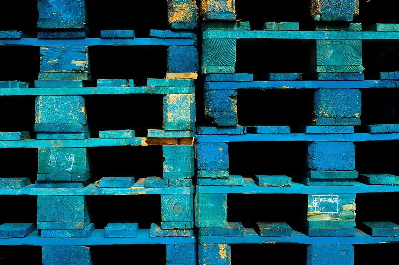 Où trouver des plans de meubles en palettes gratuits ?